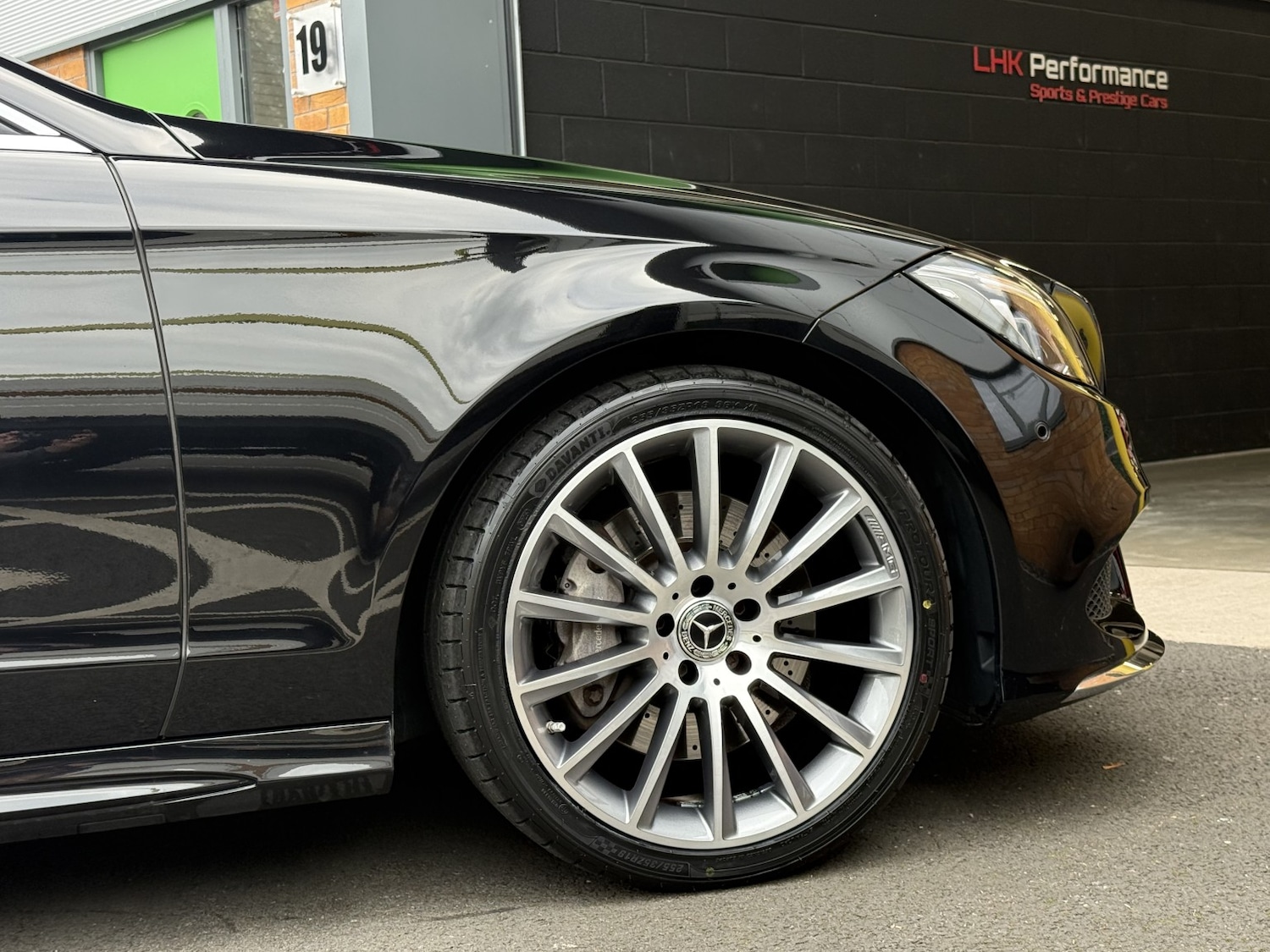 Used Mercedes-Benz CLS 2016 for sale - 76317439: Photo 15