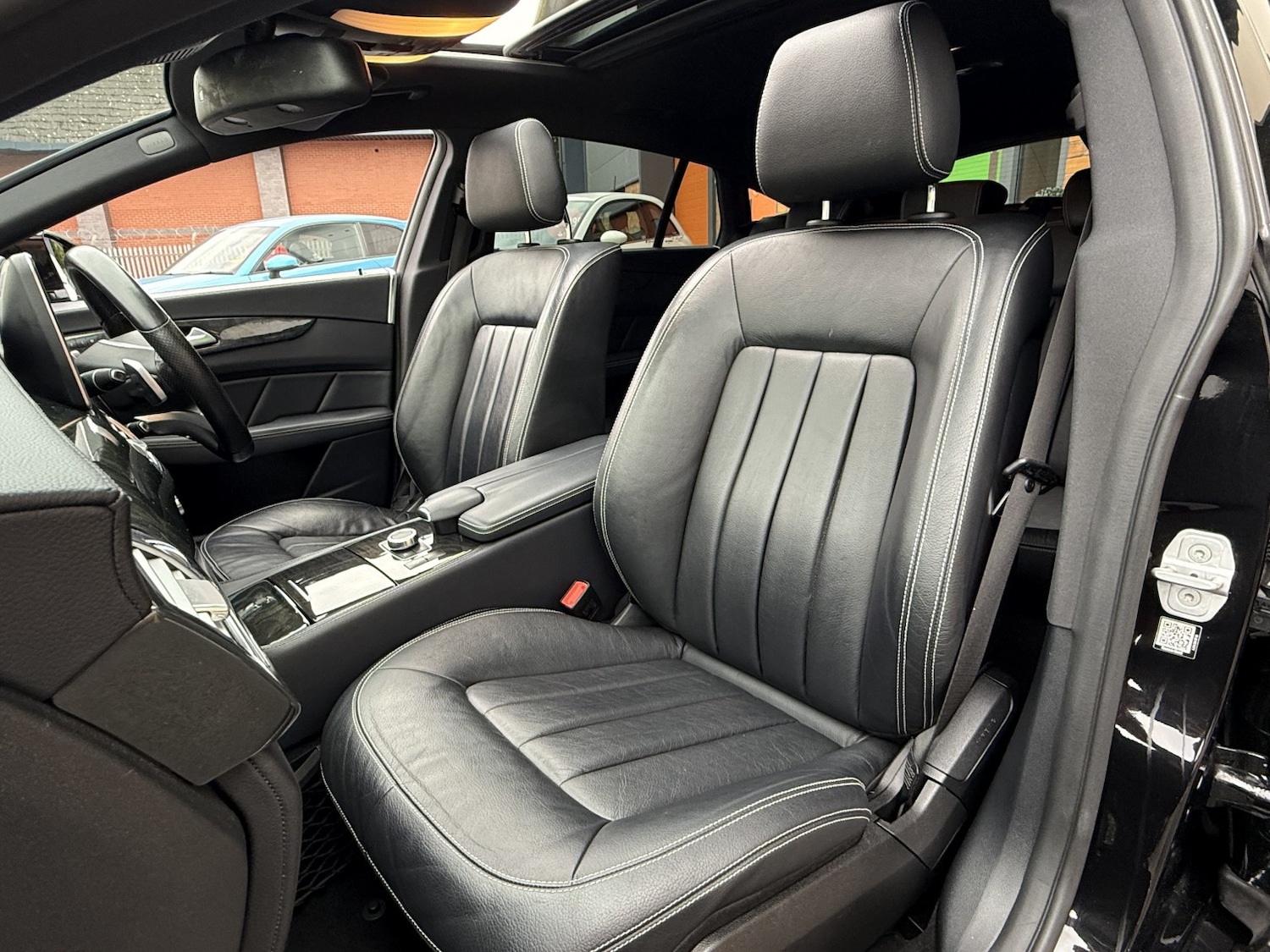 Used Mercedes-Benz CLS 2016 for sale - 76317439: Photo 4