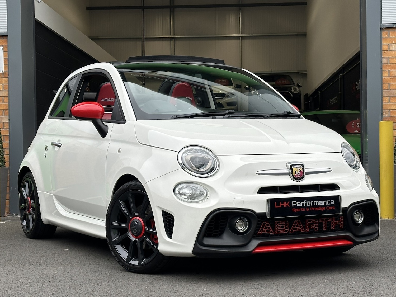 Used Abarth 595 2017 for sale - 76293176: Photo 1
