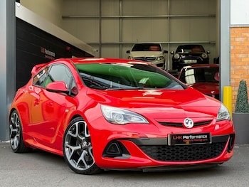 Vauxhall - Astra GTC