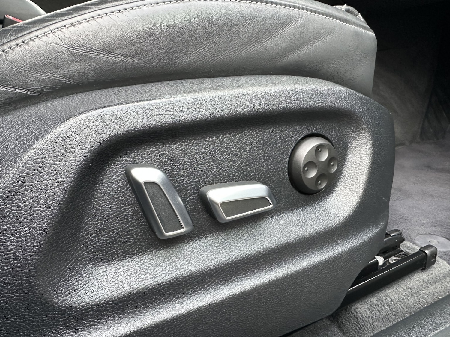 Used Audi SQ5 2016 for sale - 77438274: Photo 35