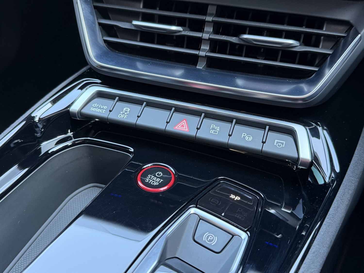 Used Audi RS e-tron GT 2022 for sale - 77954019: Photo 23