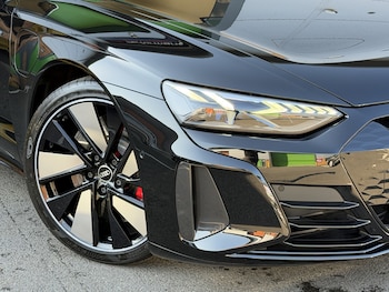 Used Audi RS e-tron GT 2022 for sale - 77954019: Photo