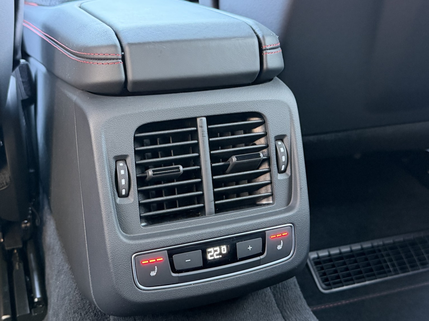 Used Audi RS e-tron GT 2022 for sale - 77954019: Photo 35