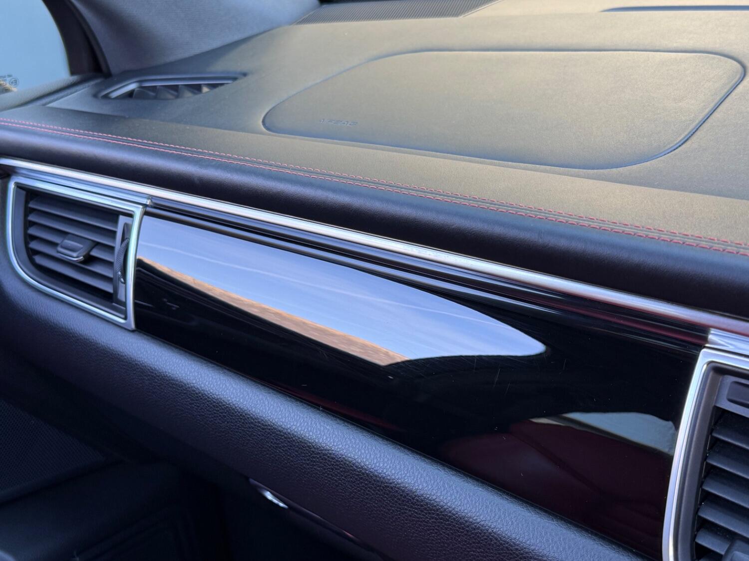 Used Porsche Macan 2015 for sale - 76951144: Photo 26