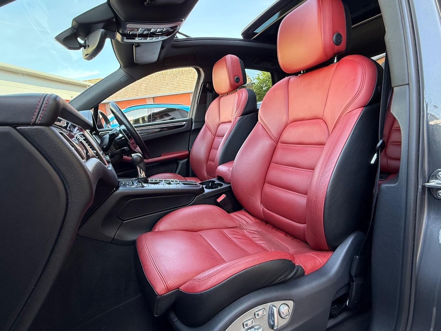 Used Porsche Macan 2015 for sale - 76951144: Photo 4