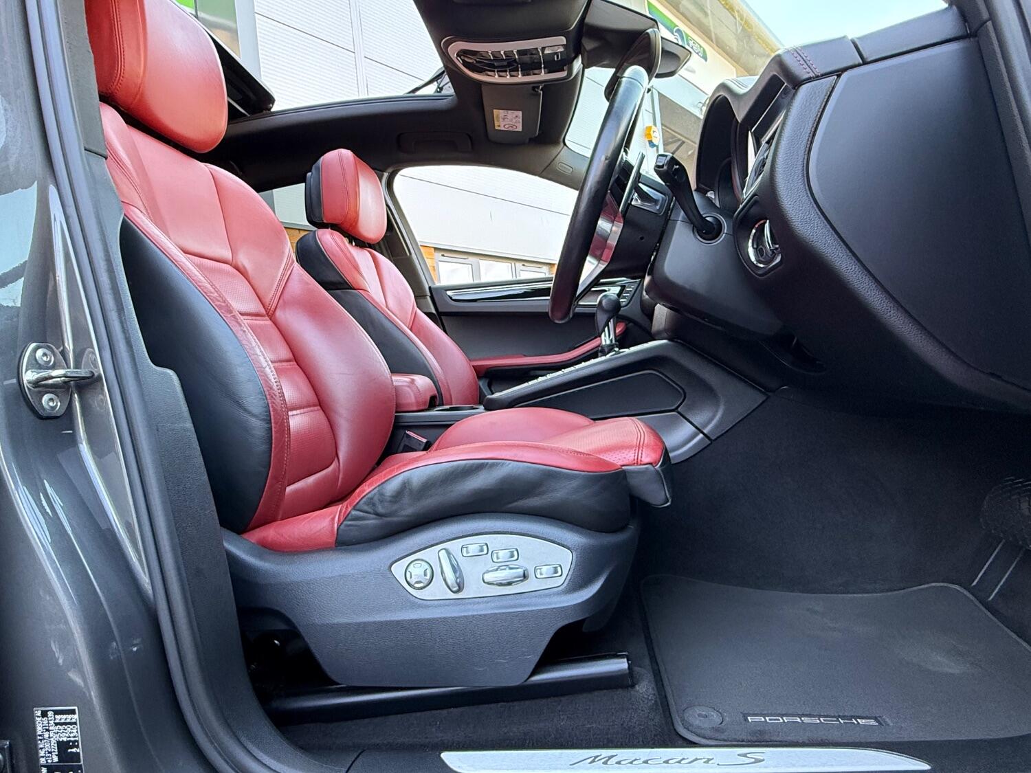 Used Porsche Macan 2015 for sale - 76951144: Photo 5