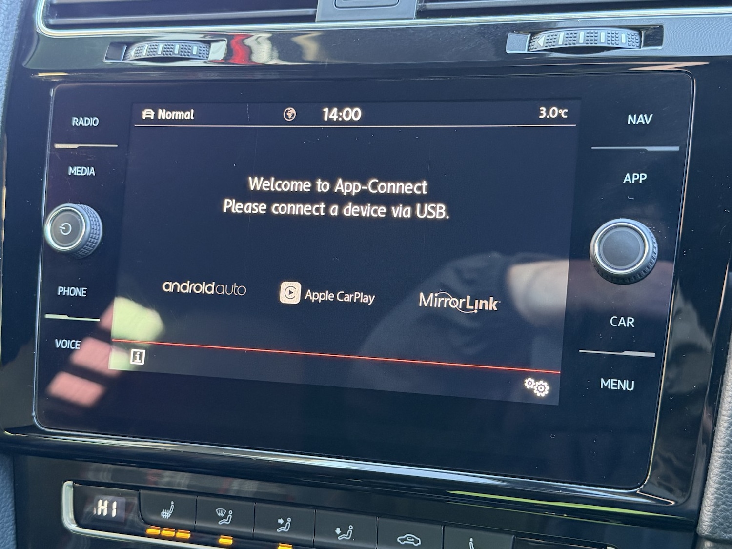 Used Volkswagen Golf 2017 for sale - 77363601: Photo 10