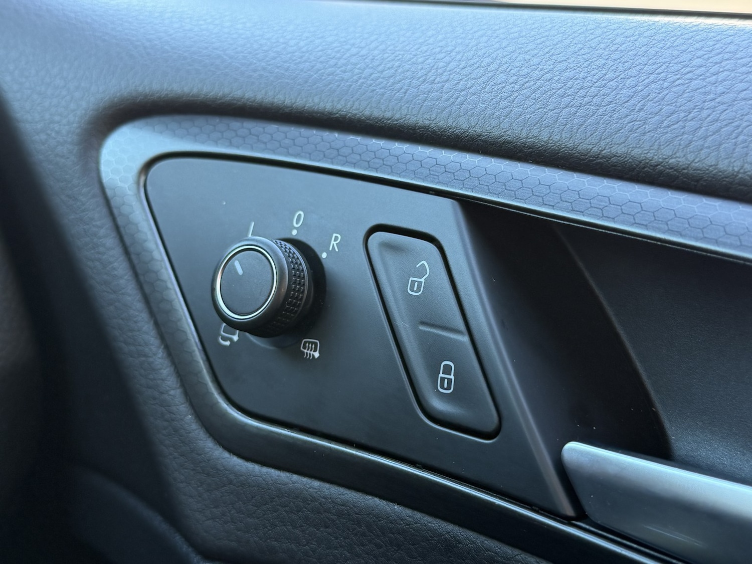 Used Volkswagen Golf 2017 for sale - 77363601: Photo 13