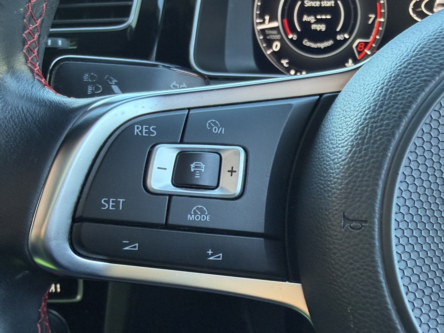 Used Volkswagen Golf 2017 for sale - 77363601: Photo 17