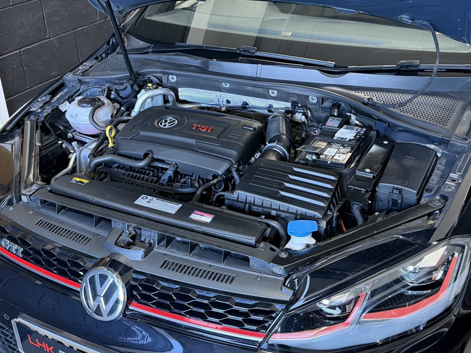 Used Volkswagen Golf 2017 for sale - 77363601: Photo 27