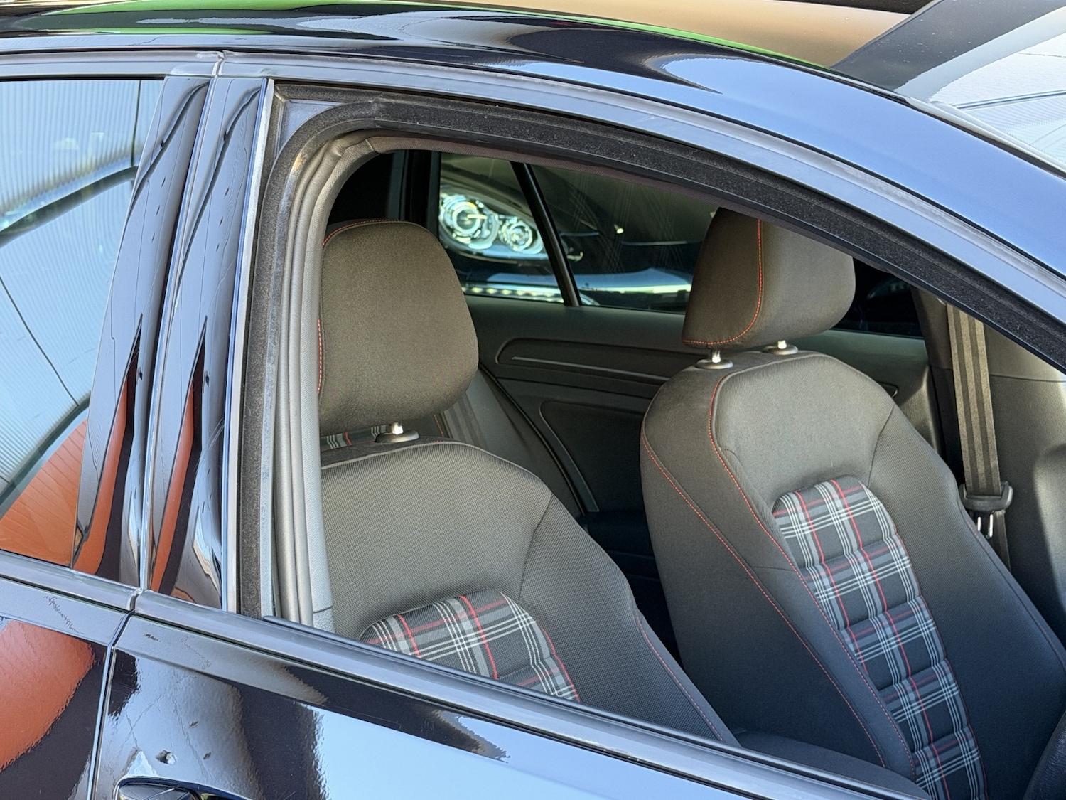 Used Volkswagen Golf 2017 for sale - 77363601: Photo 7