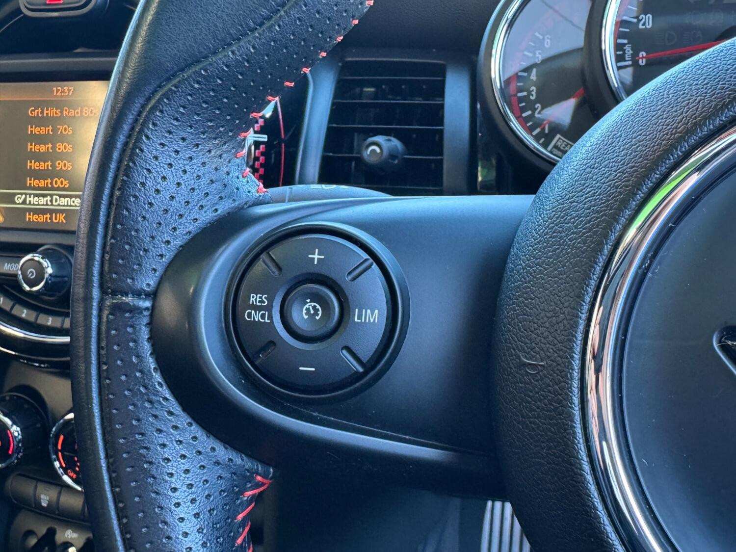 Used MINI Hatch 2016 for sale - 76030736: Photo 15