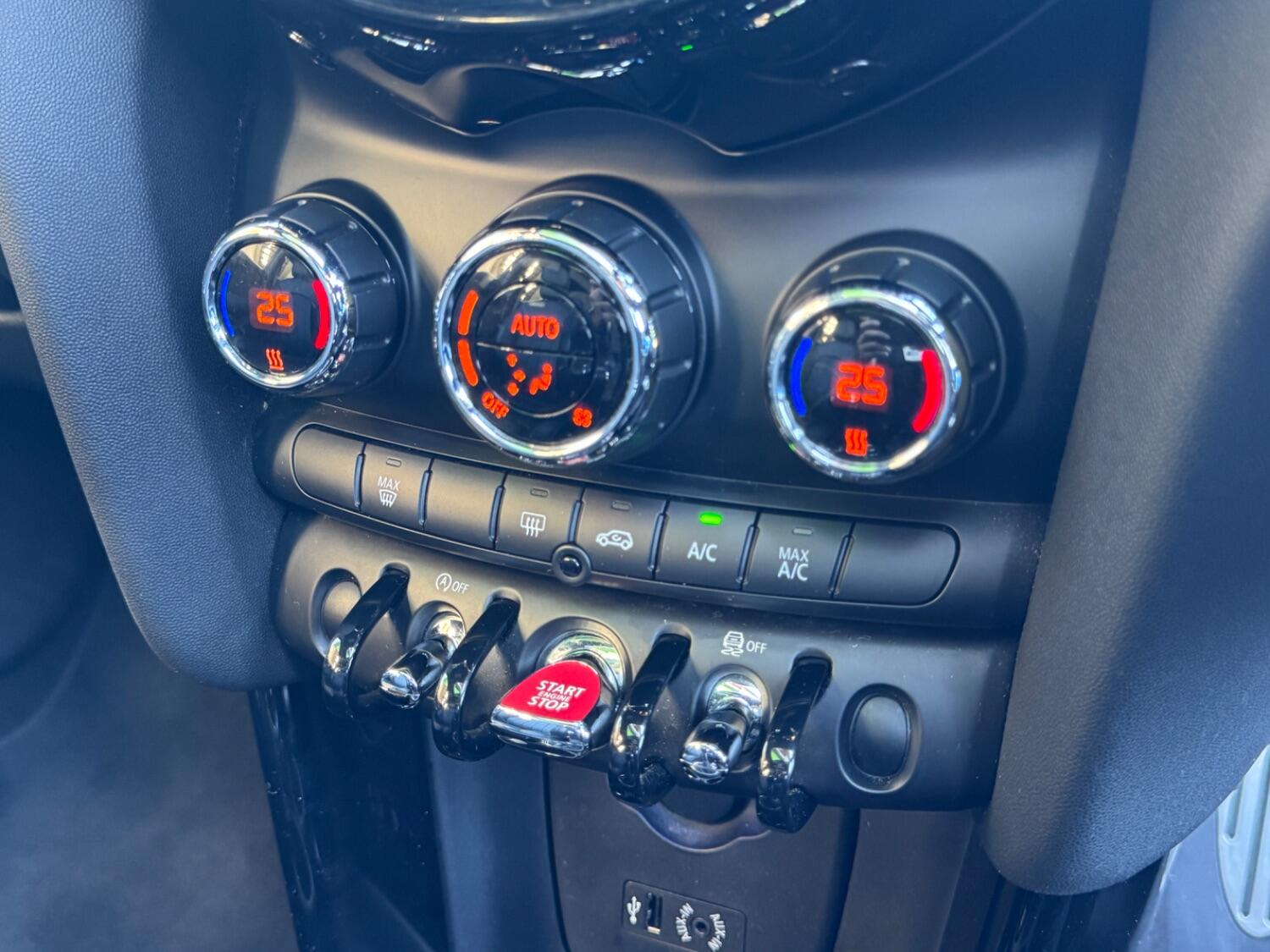 Used MINI Hatch 2016 for sale - 76030736: Photo 9