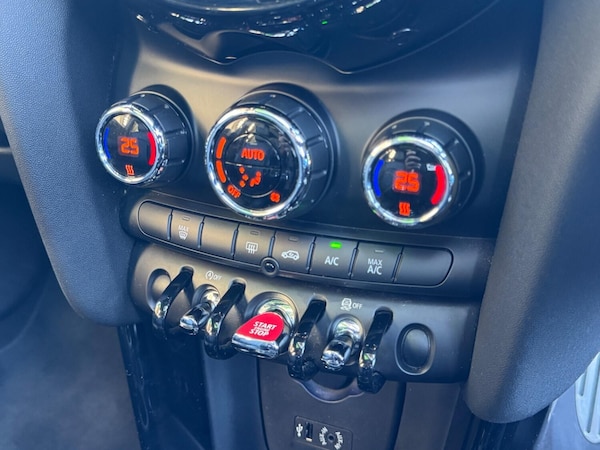 Used MINI Hatch 2016 for sale - 76030736: Photo 9