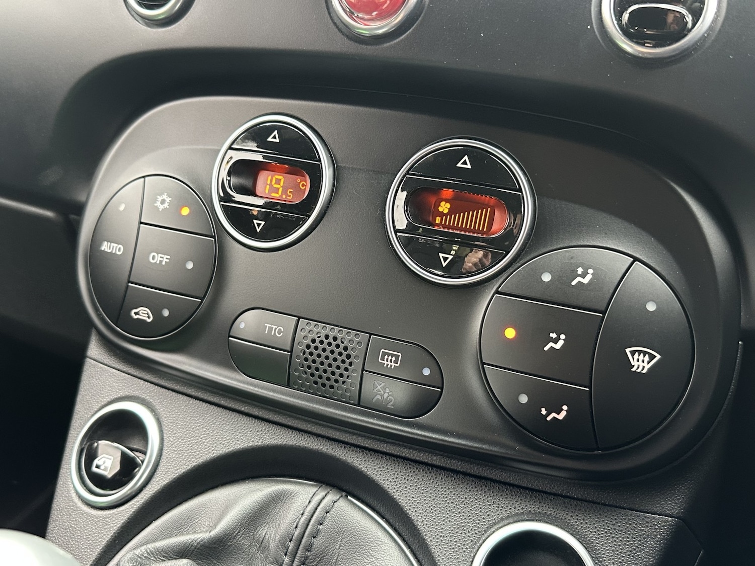 Used Abarth 595 2022 for sale - 77508595: Photo 25