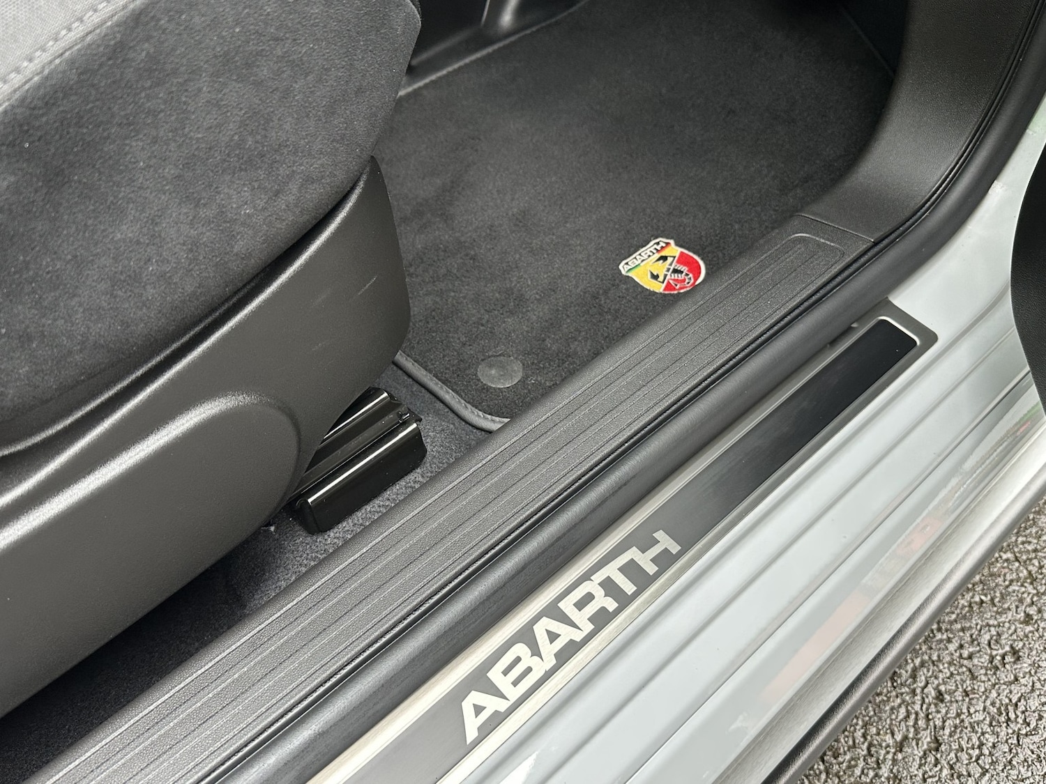 Used Abarth 595 2022 for sale - 77508595: Photo 28