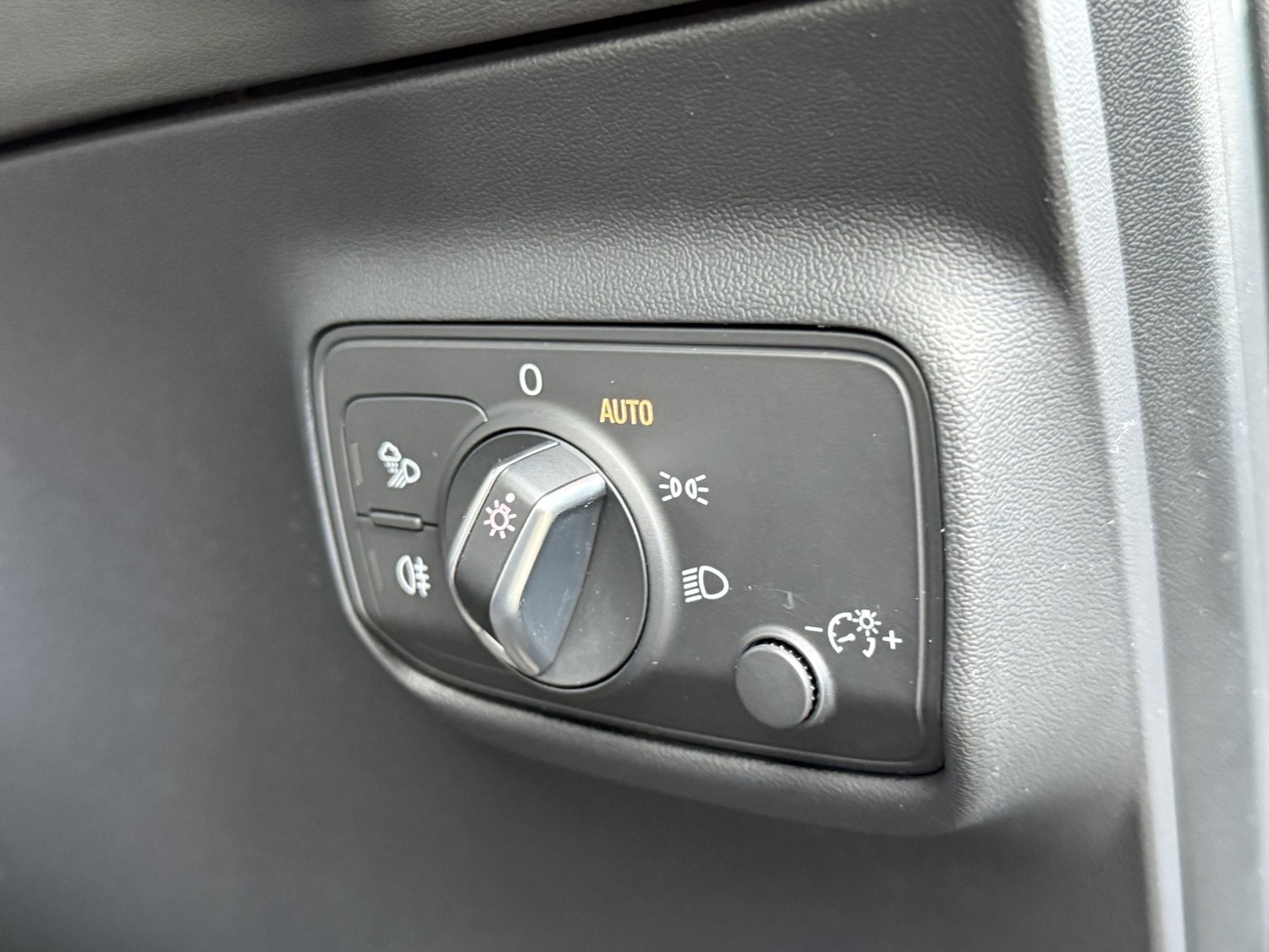 Used Audi TT 2015 for sale - 76347260: Photo 31