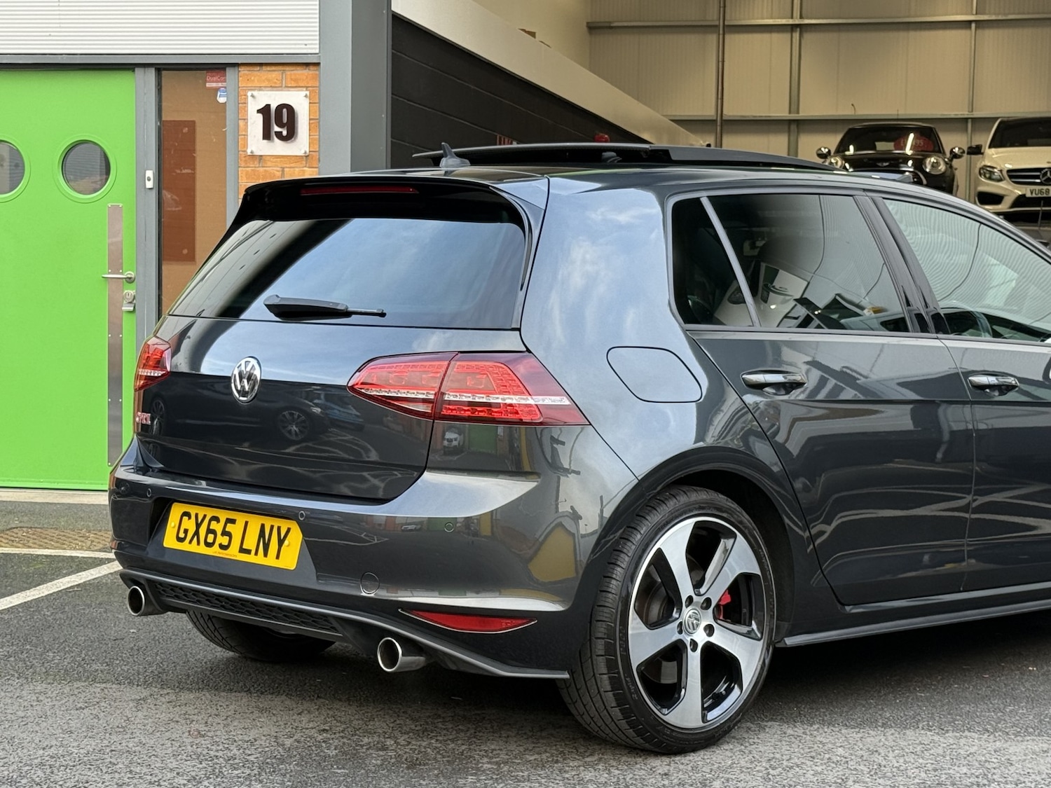 Used Volkswagen Golf 2015 for sale - 76461573: Photo 11