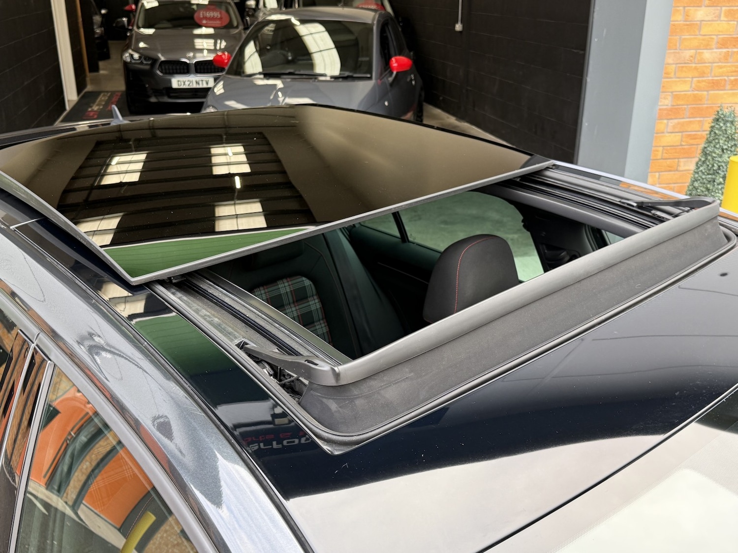 Used Volkswagen Golf 2015 for sale - 76461573: Photo 15