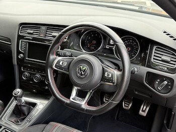 Used Volkswagen Golf 2015 for sale - 76461573: Photo