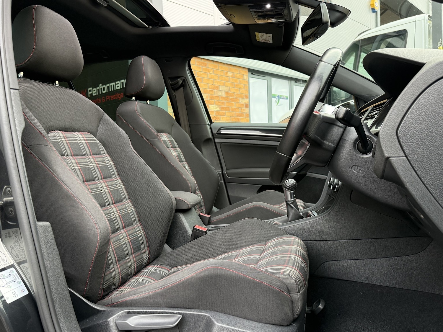 Used Volkswagen Golf 2015 for sale - 76461573: Photo 5