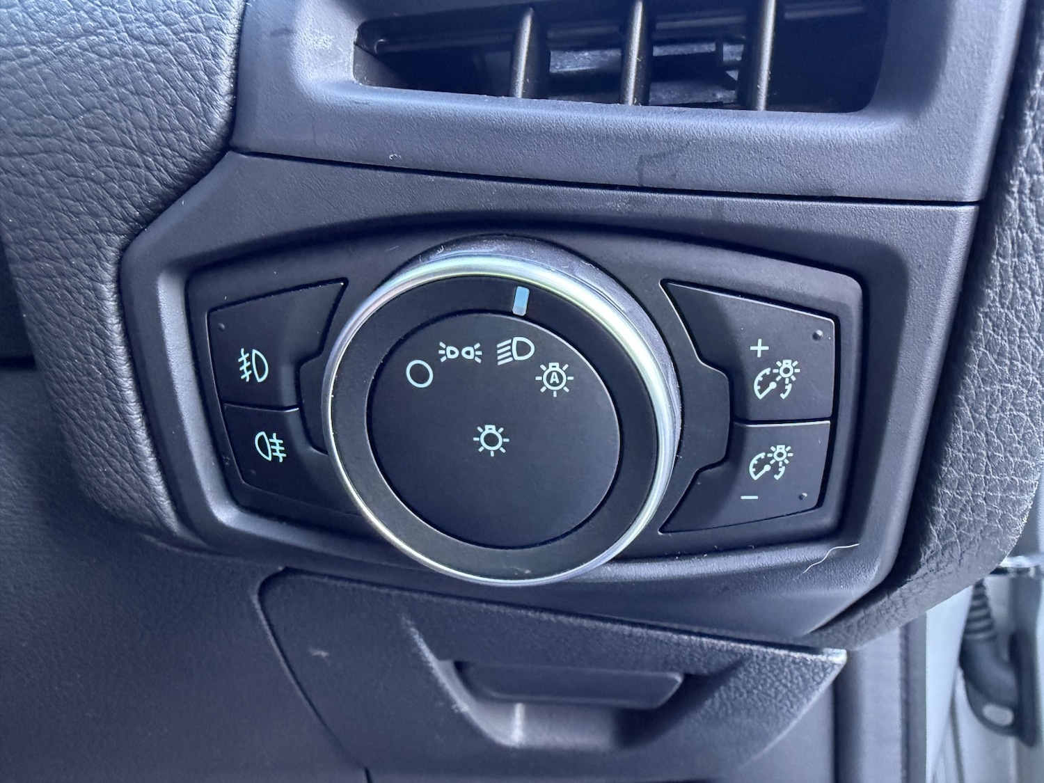 Used Ford Focus 2017 for sale - 77558551: Photo 20