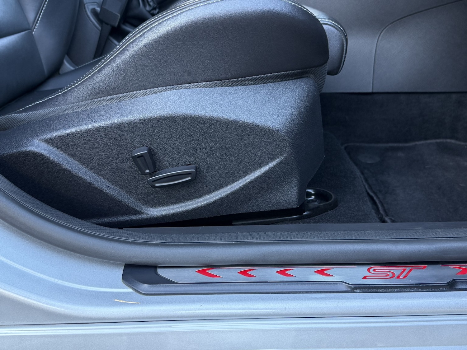 Used Ford Focus 2017 for sale - 77558551: Photo 8