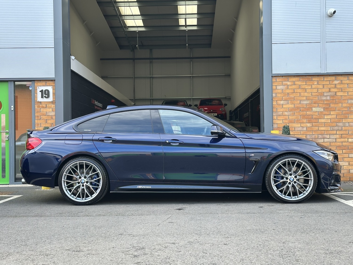 Used BMW 4 Series 2017 for sale - 77313934: Photo 19