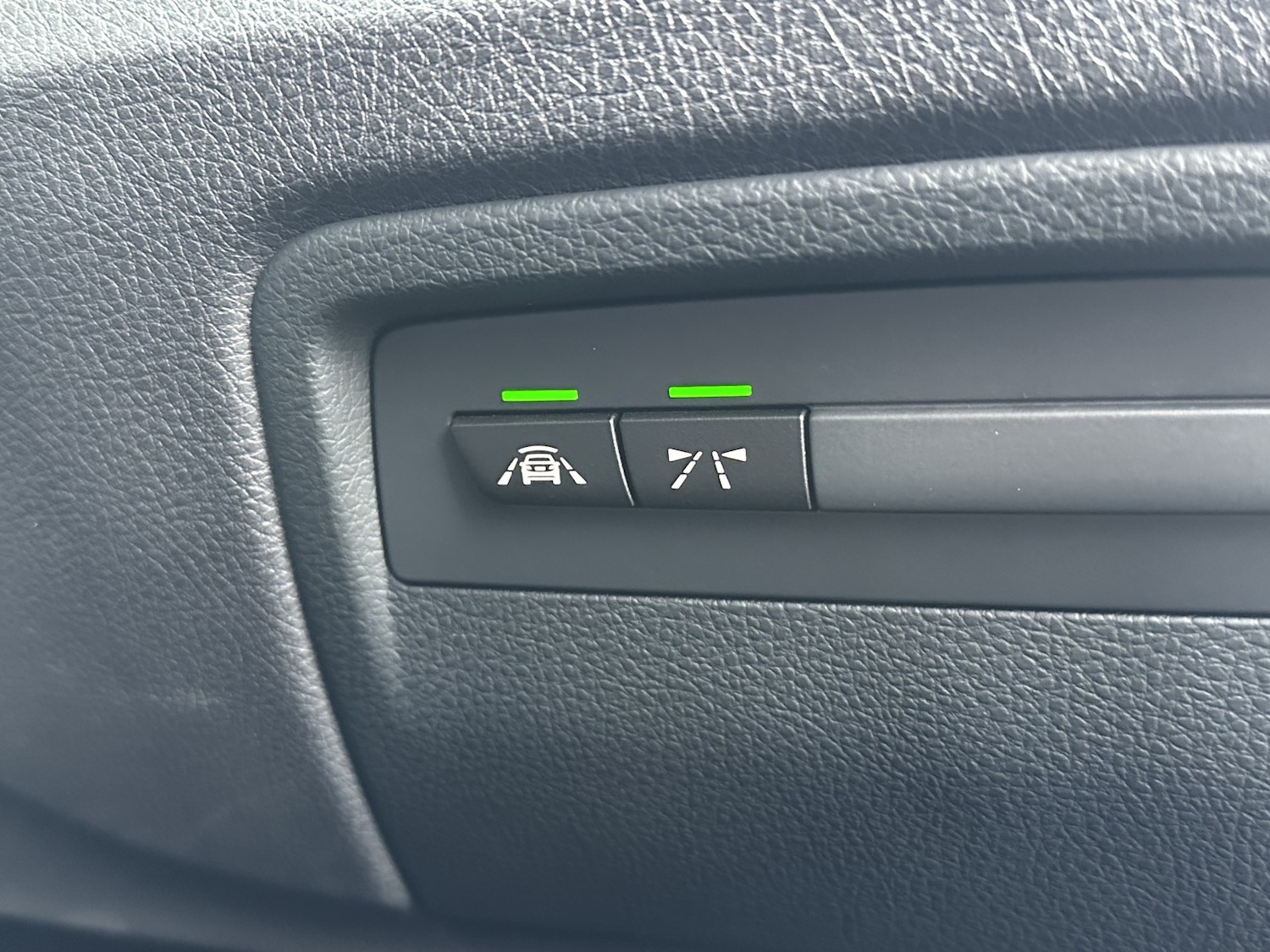 Used BMW 4 Series 2017 for sale - 77313934: Photo 23