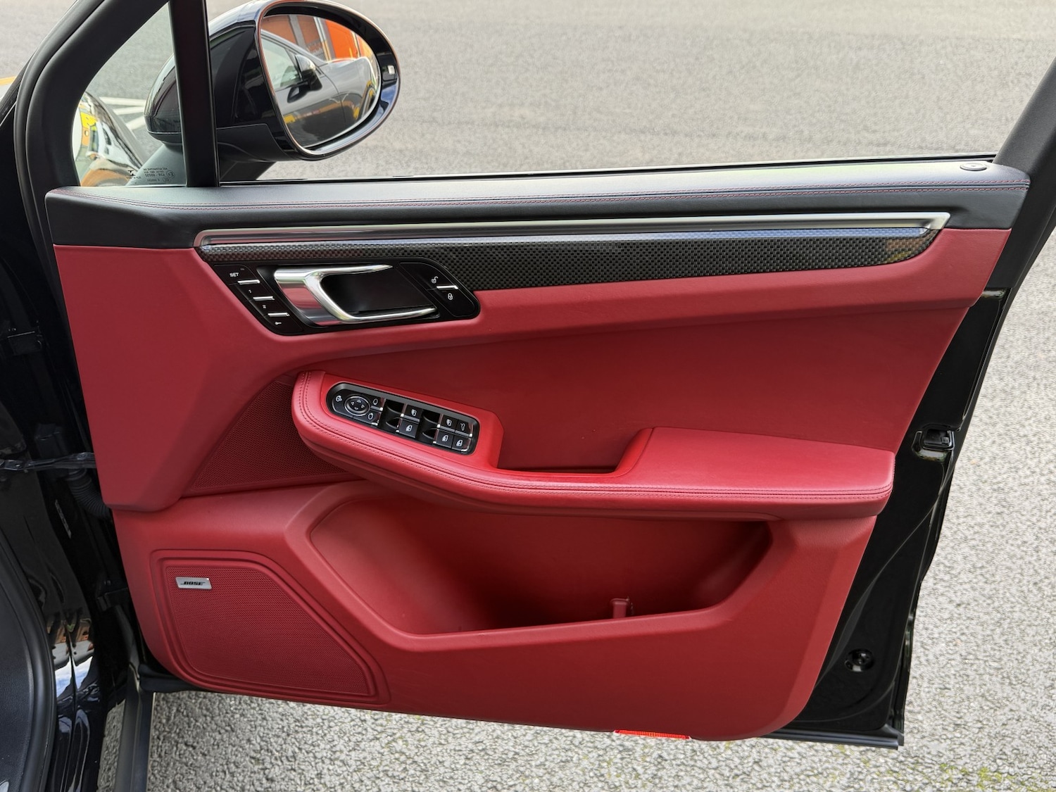 Used Porsche Macan 2016 for sale - 76741362: Photo 10