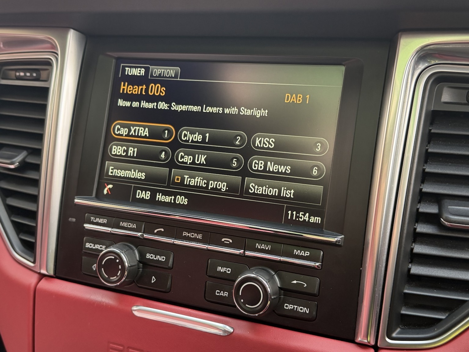 Used Porsche Macan 2016 for sale - 76741362: Photo 12