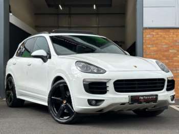 2016 - 3.0 TD V6 SUV 5dr Diesel TiptronicS 4WD Euro 6 (s/s) (262 ps)
