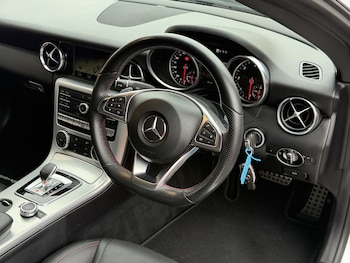 Used Mercedes-Benz SLC 2017 for sale - 78414782: Photo