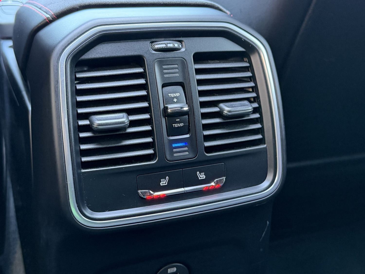 Used Porsche Macan 2018 for sale - 77954040: Photo 15