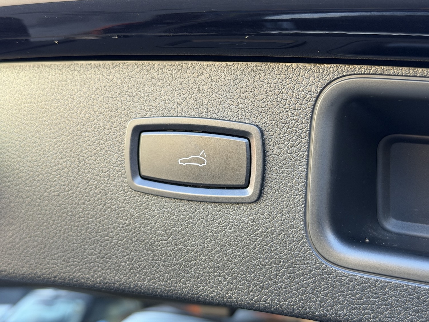 Used Porsche Macan 2018 for sale - 77954040: Photo 24