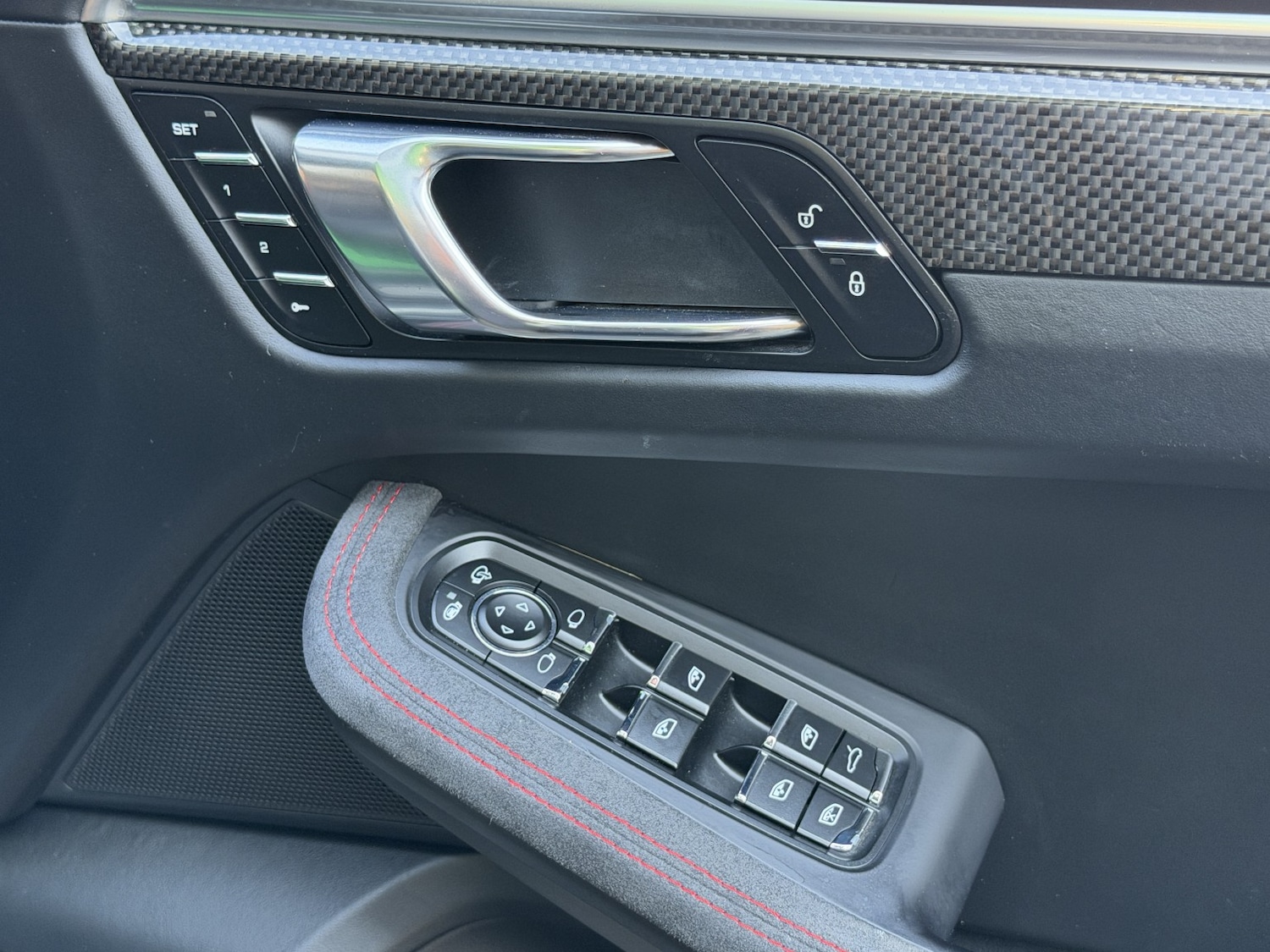 Used Porsche Macan 2018 for sale - 77954040: Photo 27