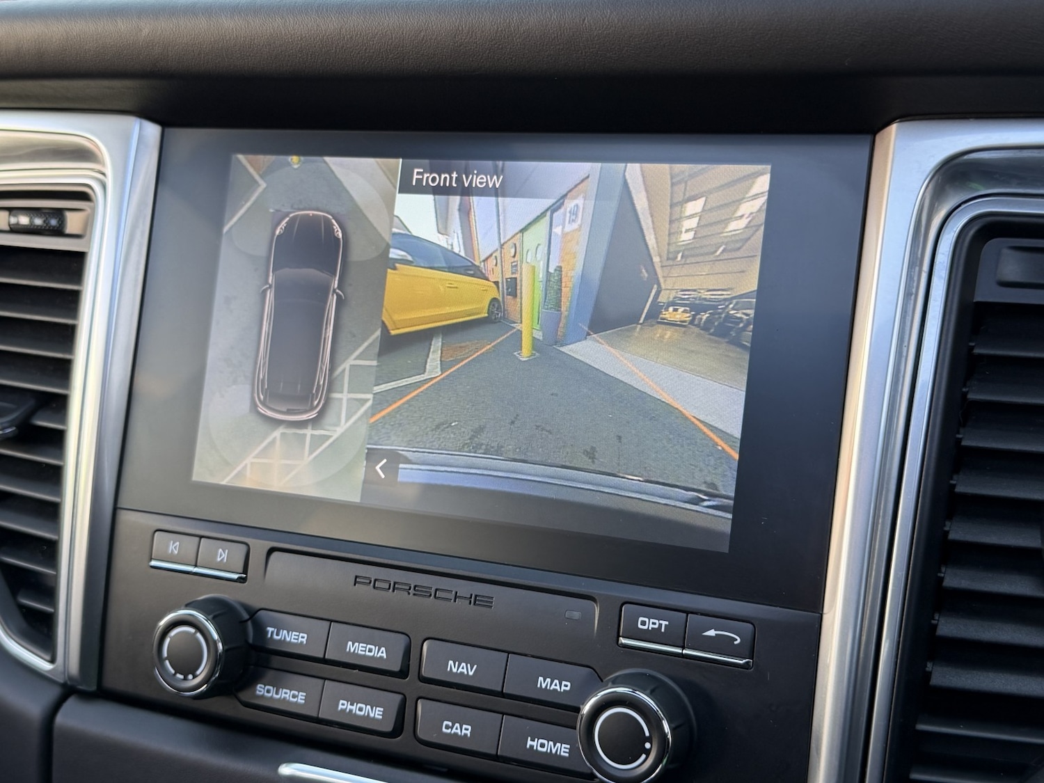 Used Porsche Macan 2018 for sale - 77954040: Photo 9