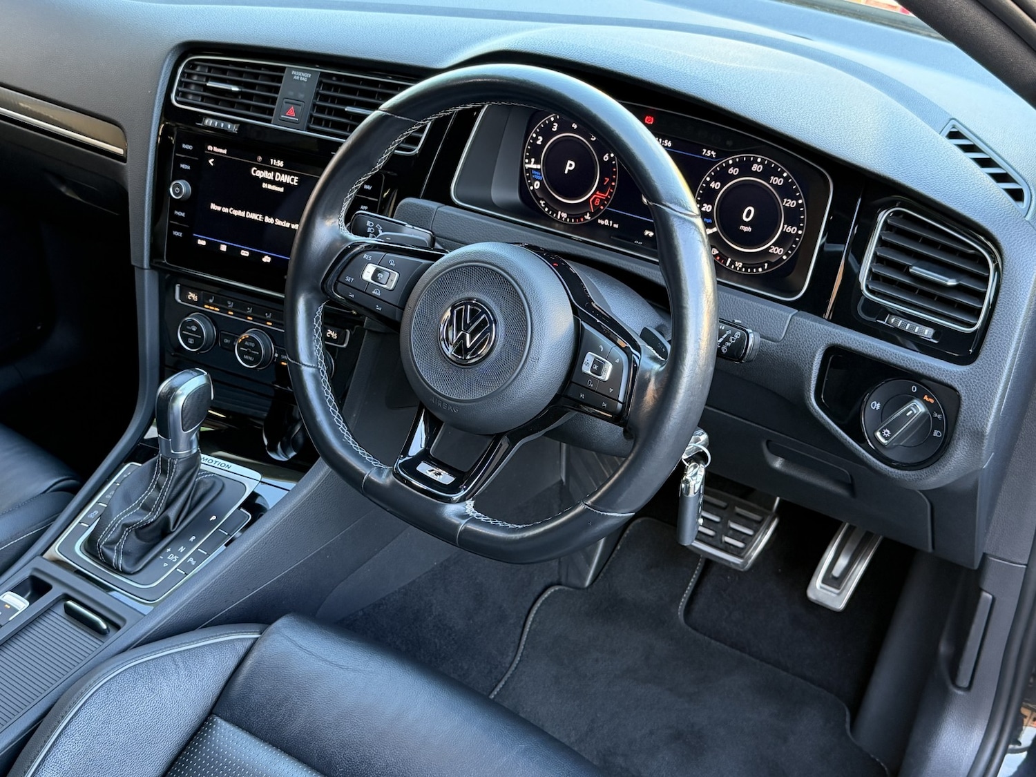 Used Volkswagen Golf 2018 for sale - 76799311: Photo 3