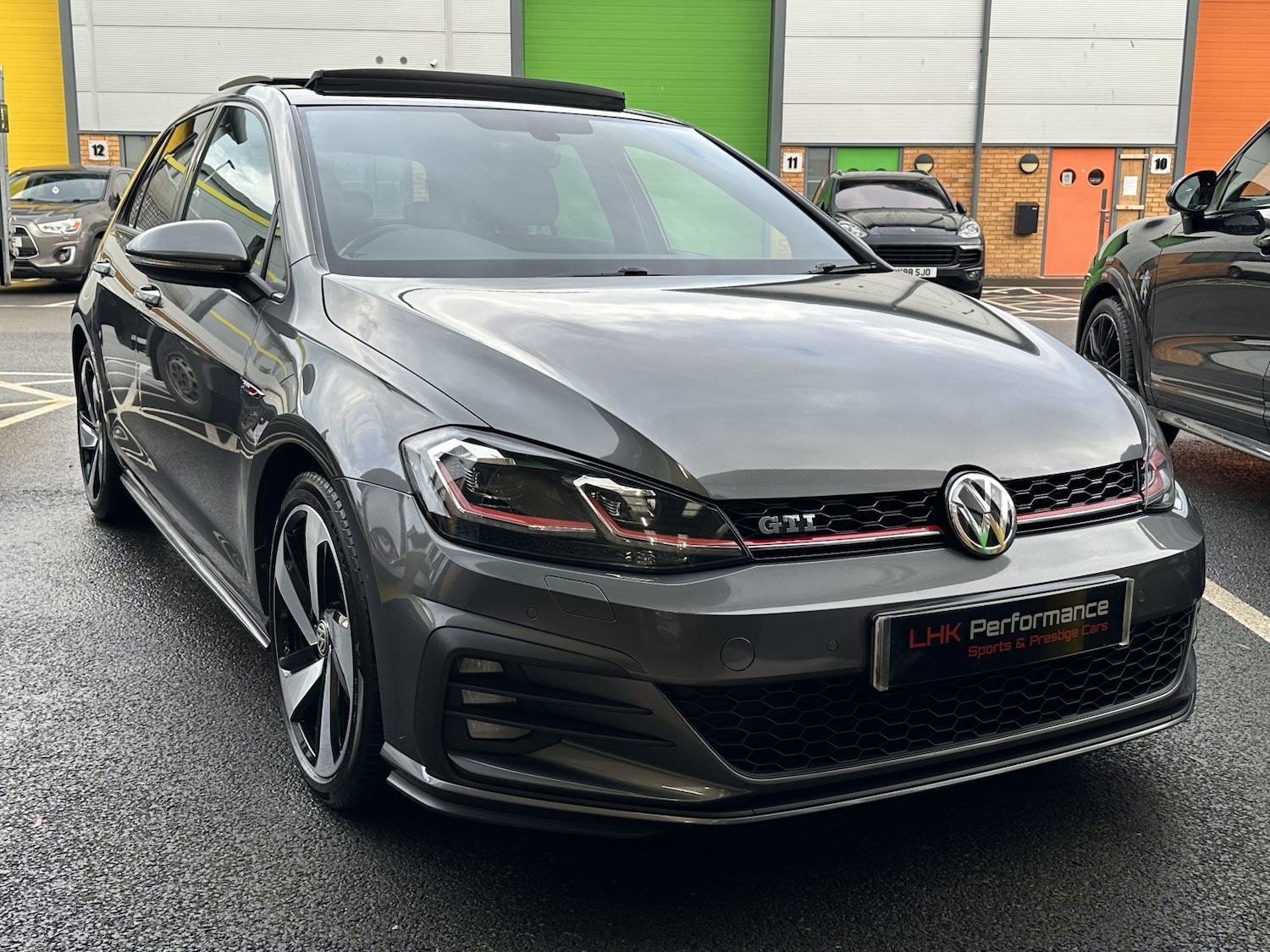 Used Volkswagen Golf 2017 for sale - 76476956: Photo 30