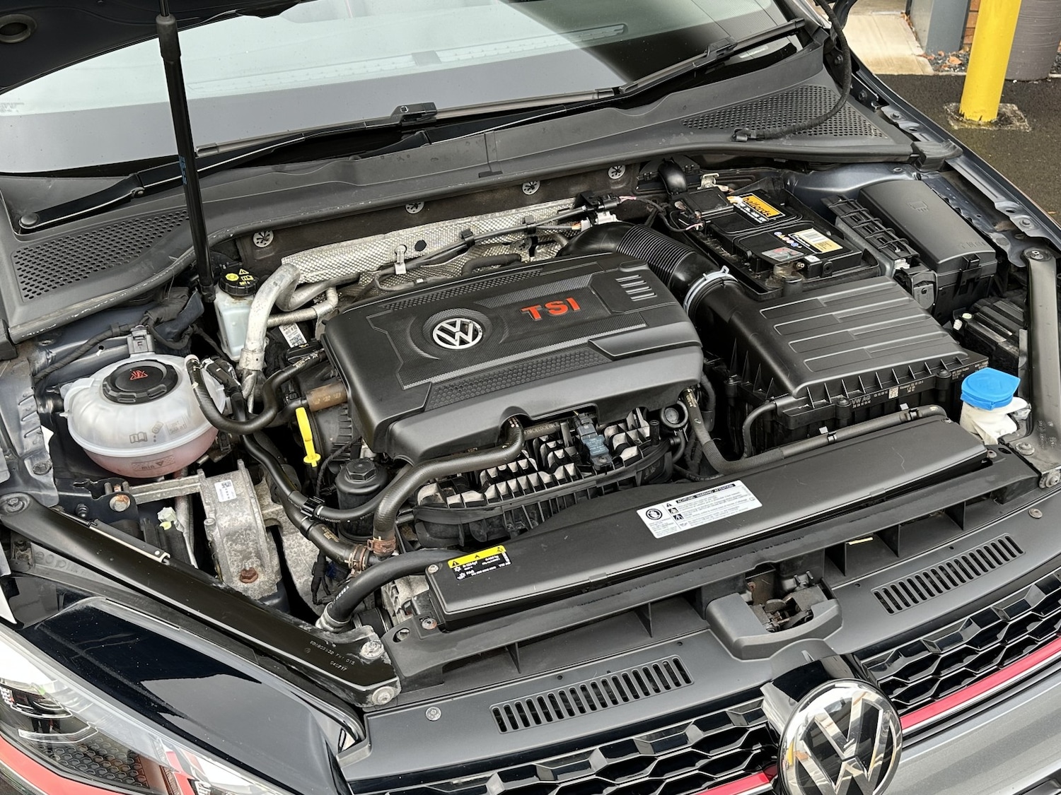 Used Volkswagen Golf 2017 for sale - 76476956: Photo 33