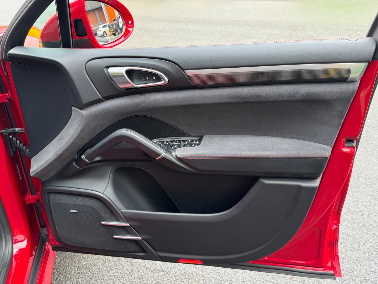 Used Porsche Cayenne 2015 for sale - 76794606: Photo 19