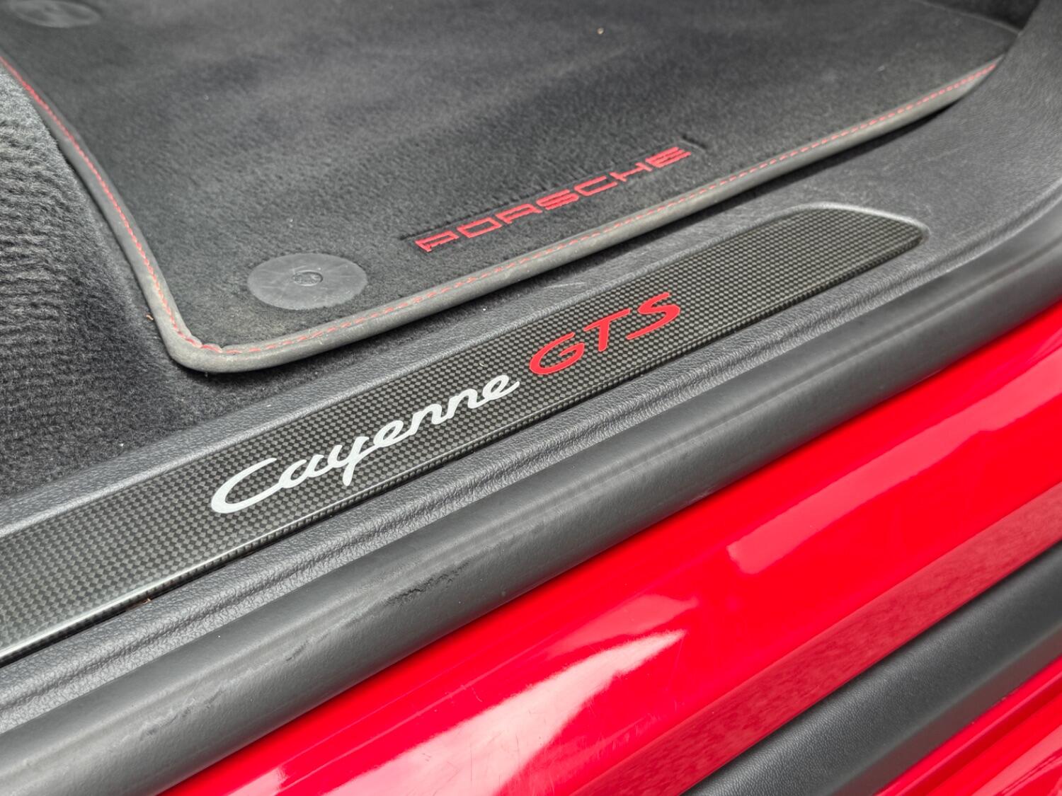 Used Porsche Cayenne 2015 for sale - 76794606: Photo 23