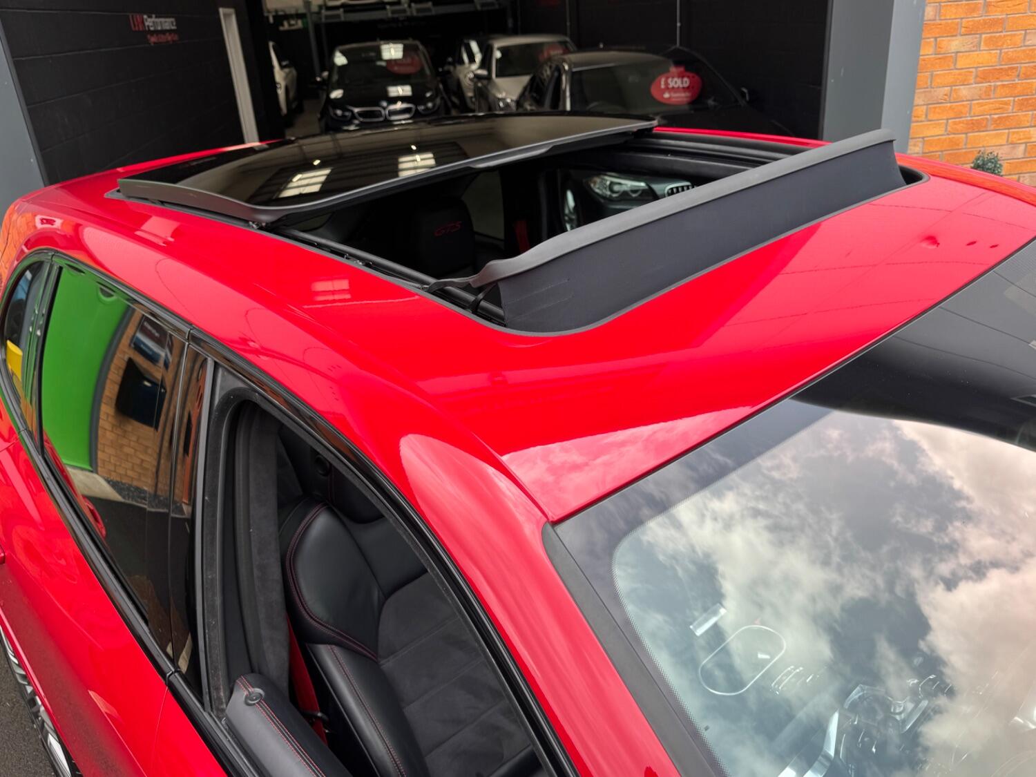 Used Porsche Cayenne 2015 for sale - 76794606: Photo 9