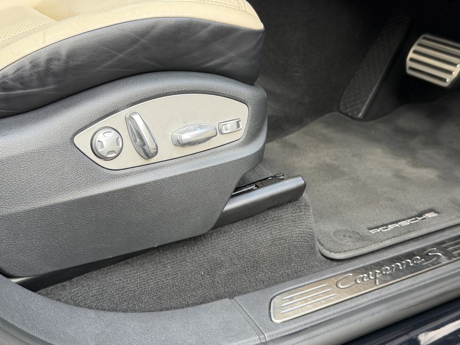 Used Porsche Cayenne 2016 for sale - 77707296: Photo 19