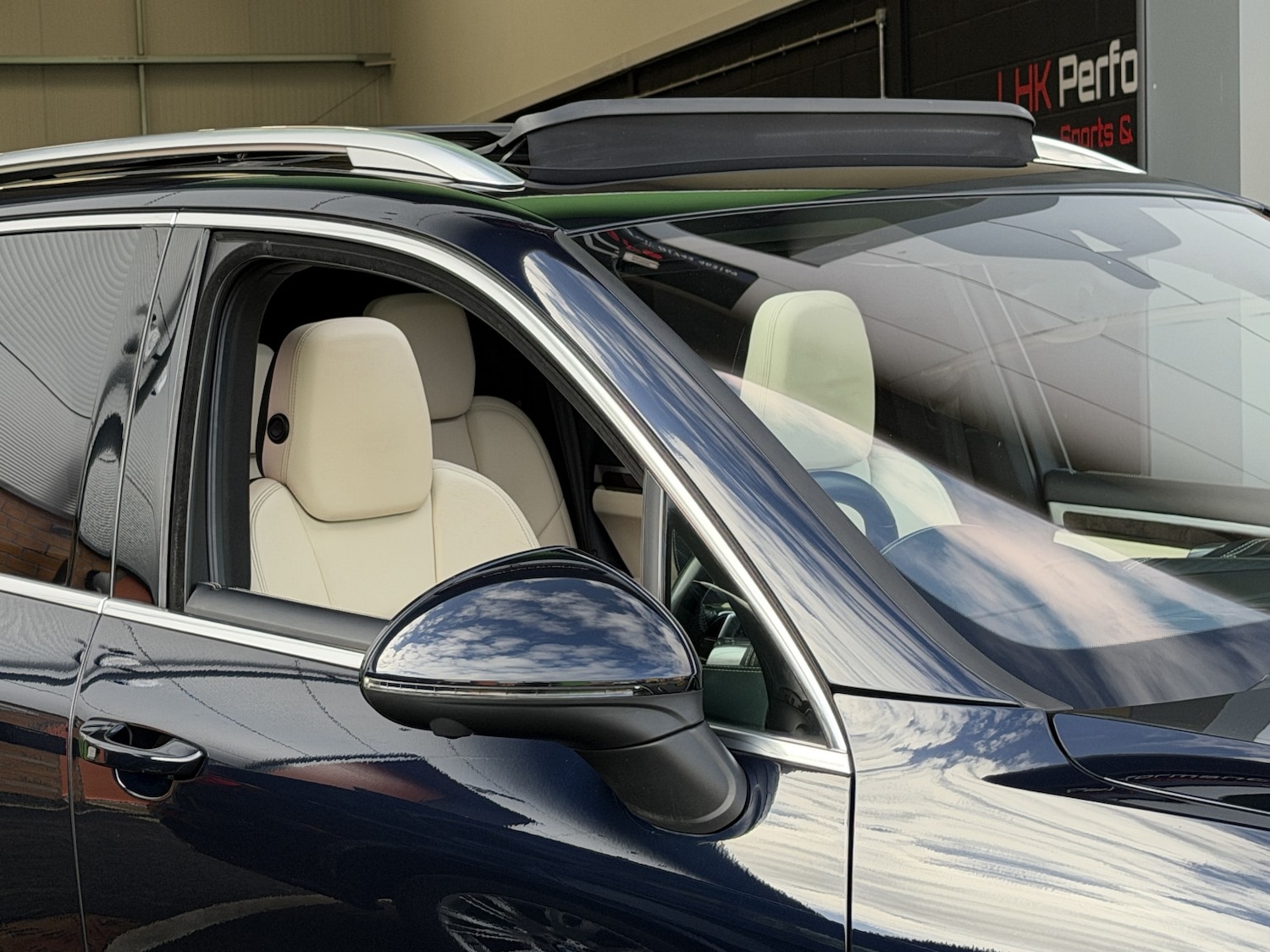 Used Porsche Cayenne 2016 for sale - 77707296: Photo 22