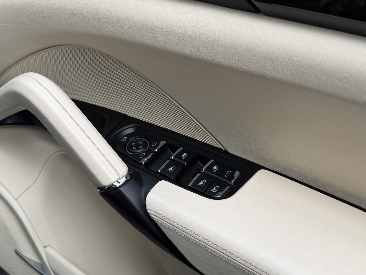 Used Porsche Cayenne 2016 for sale - 77707296: Photo 23