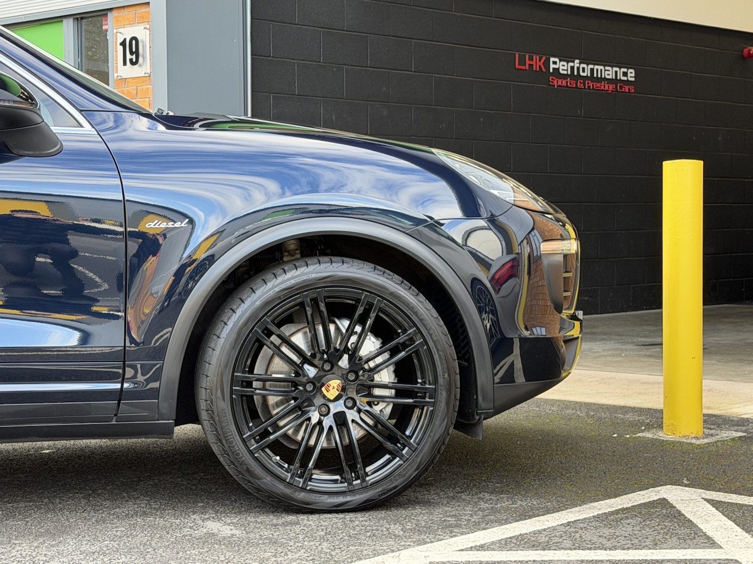 Used Porsche Cayenne 2016 for sale - 77707296: Photo 33