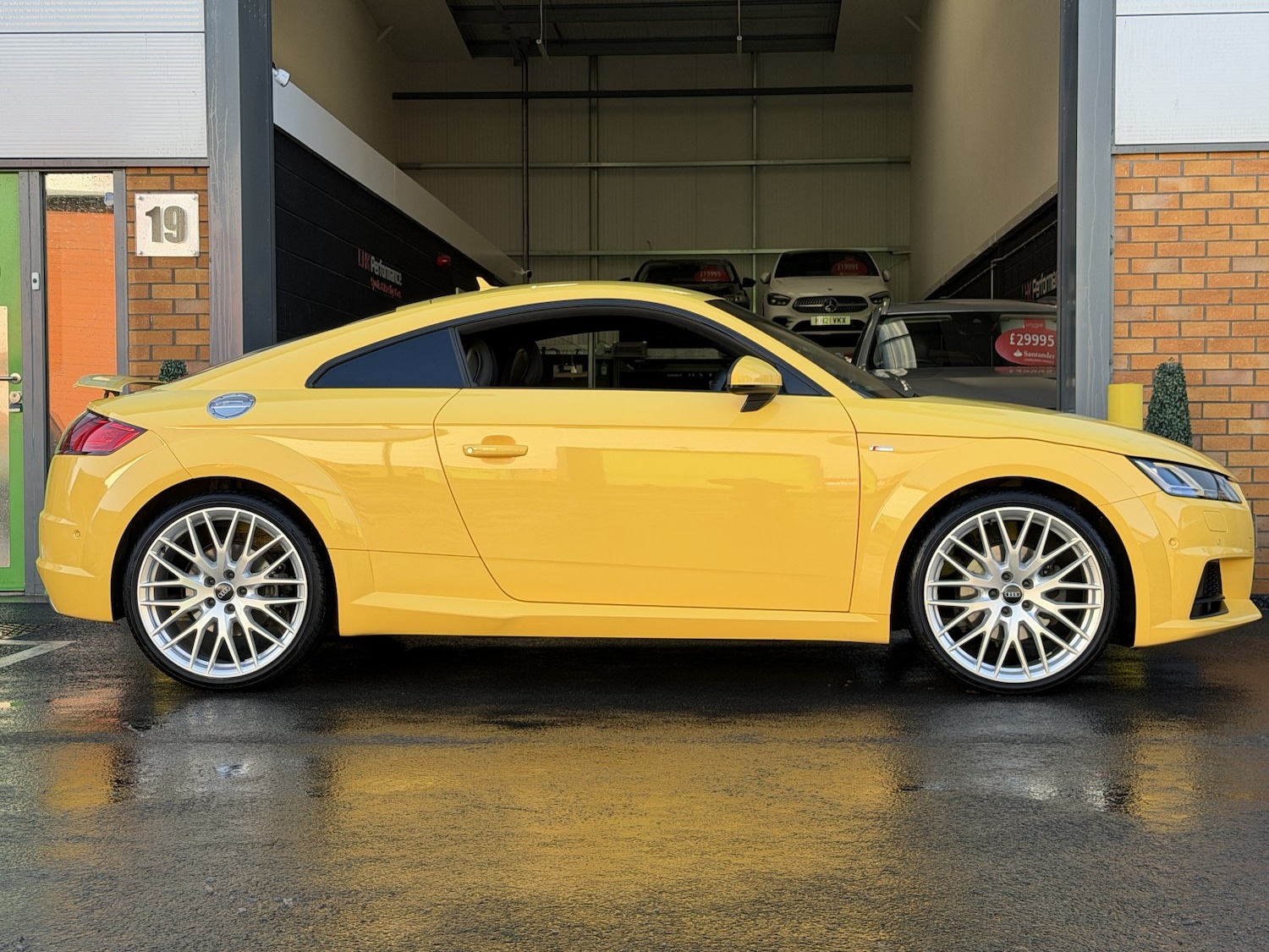 Used Audi TT 2015 for sale - 77162224: Photo 19