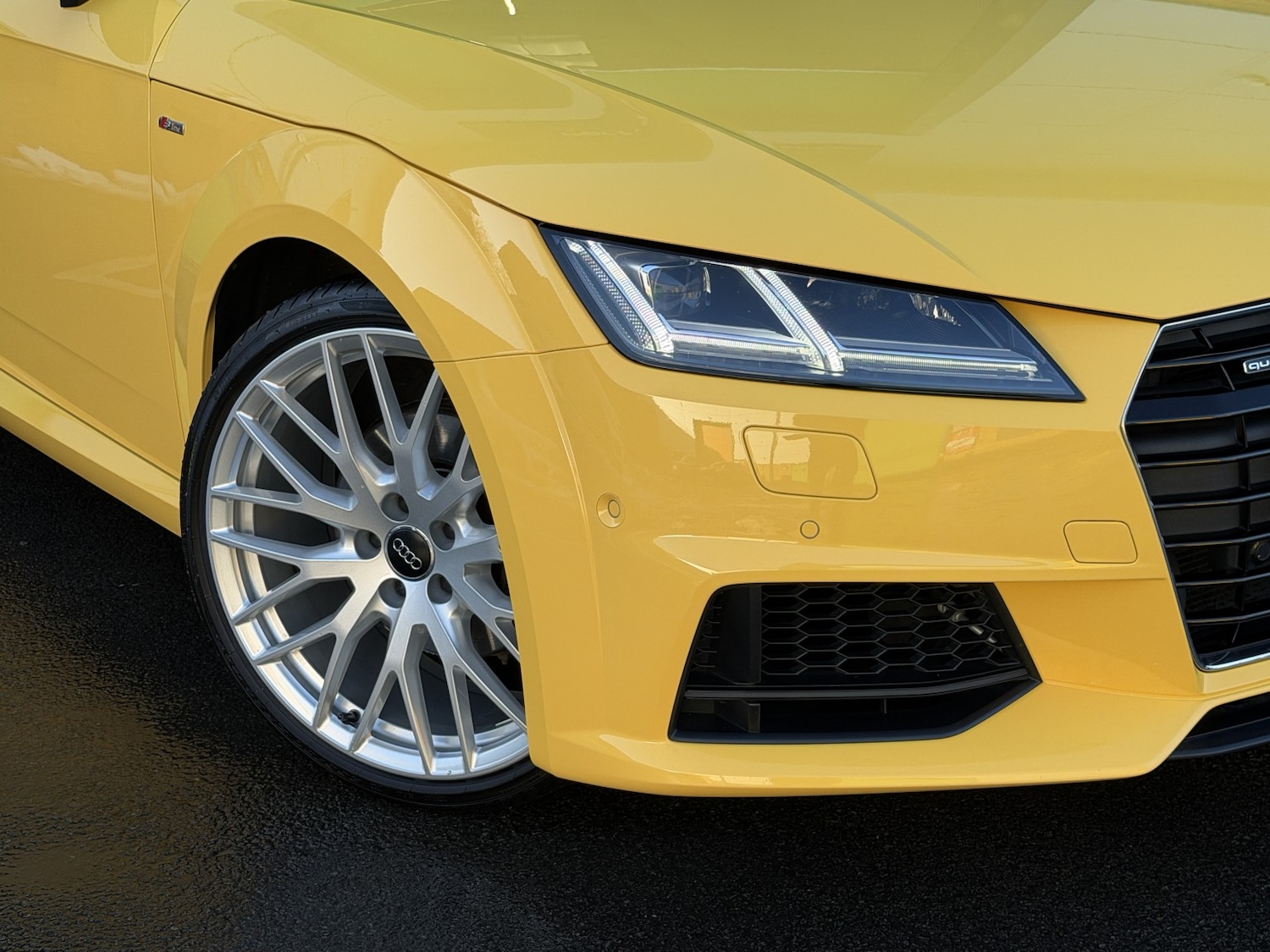 Used Audi TT 2015 for sale - 77162224: Photo 2